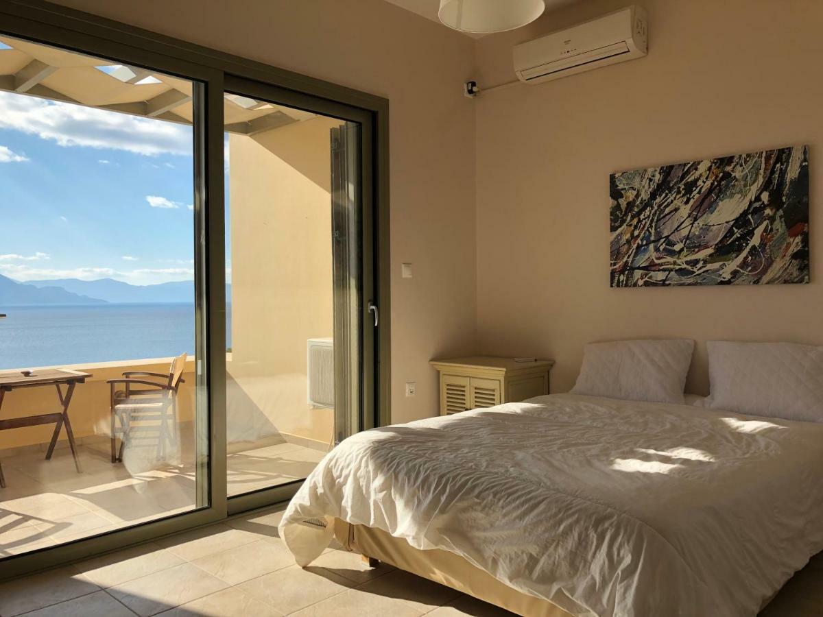 Breathtaking Seaview House Villa Aegina Exteriör bild